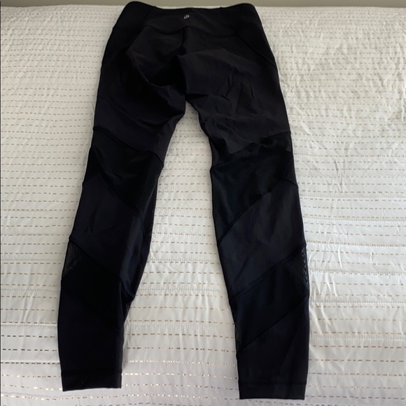 Lululemon mesh full length leggings - Picture 3 of 3